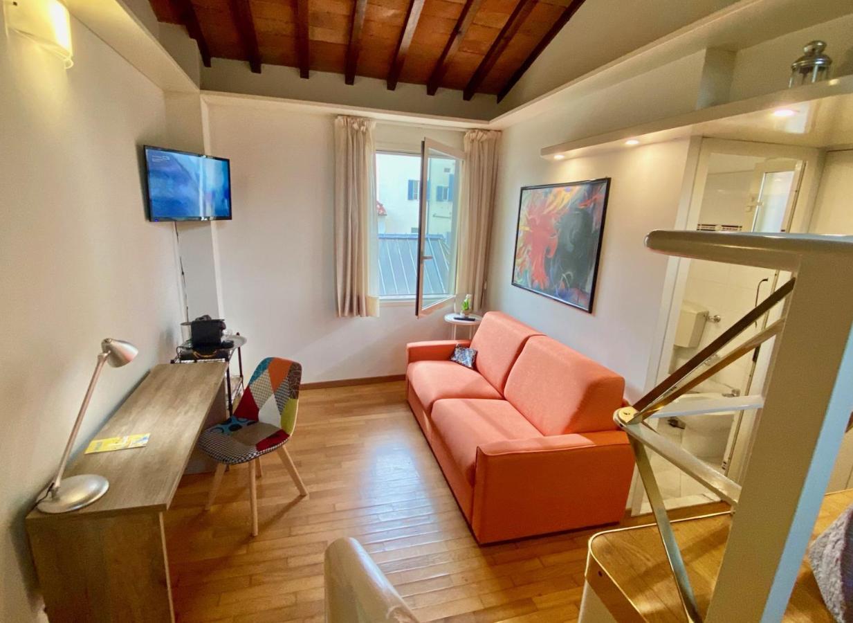 Corso Double Apartment ฟลอเรนซ์ ภายนอก รูปภาพ