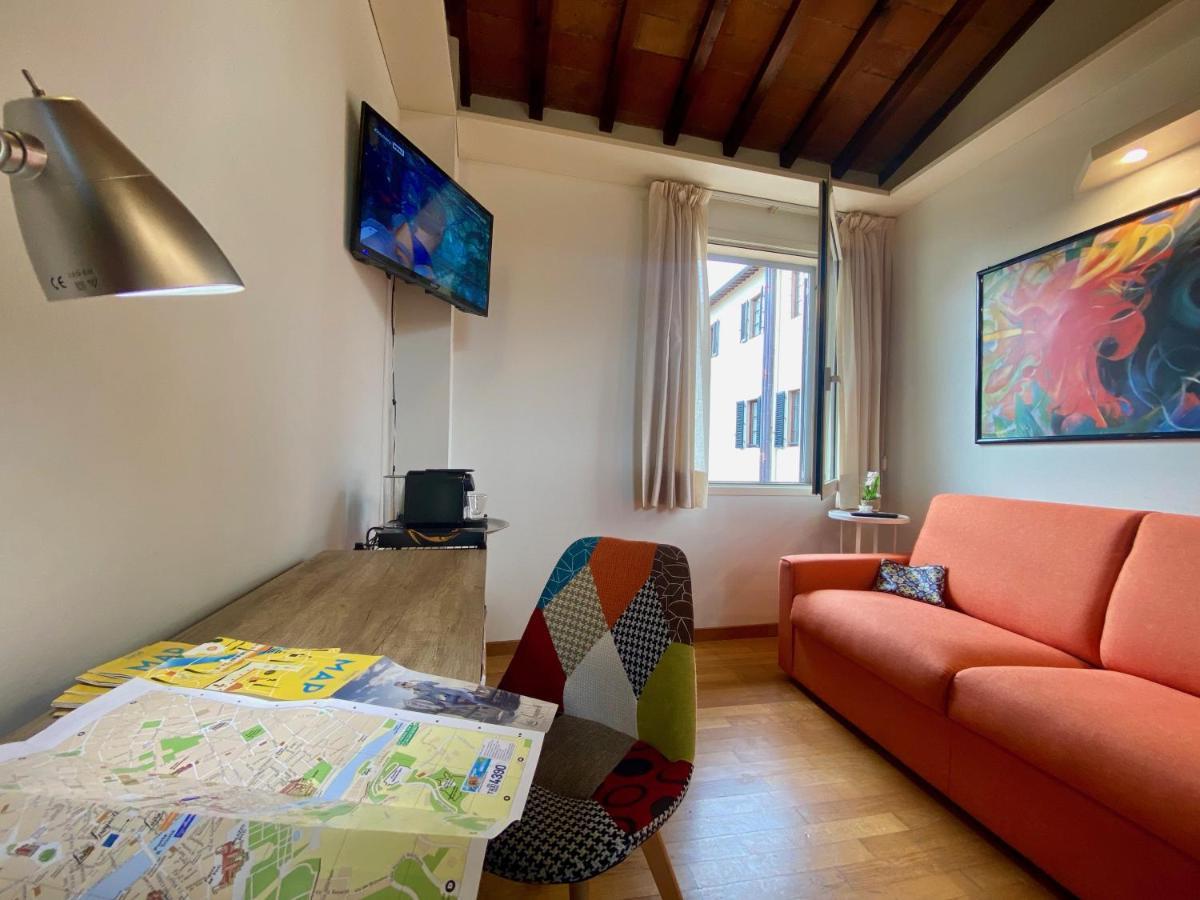 Corso Double Apartment ฟลอเรนซ์ ภายนอก รูปภาพ