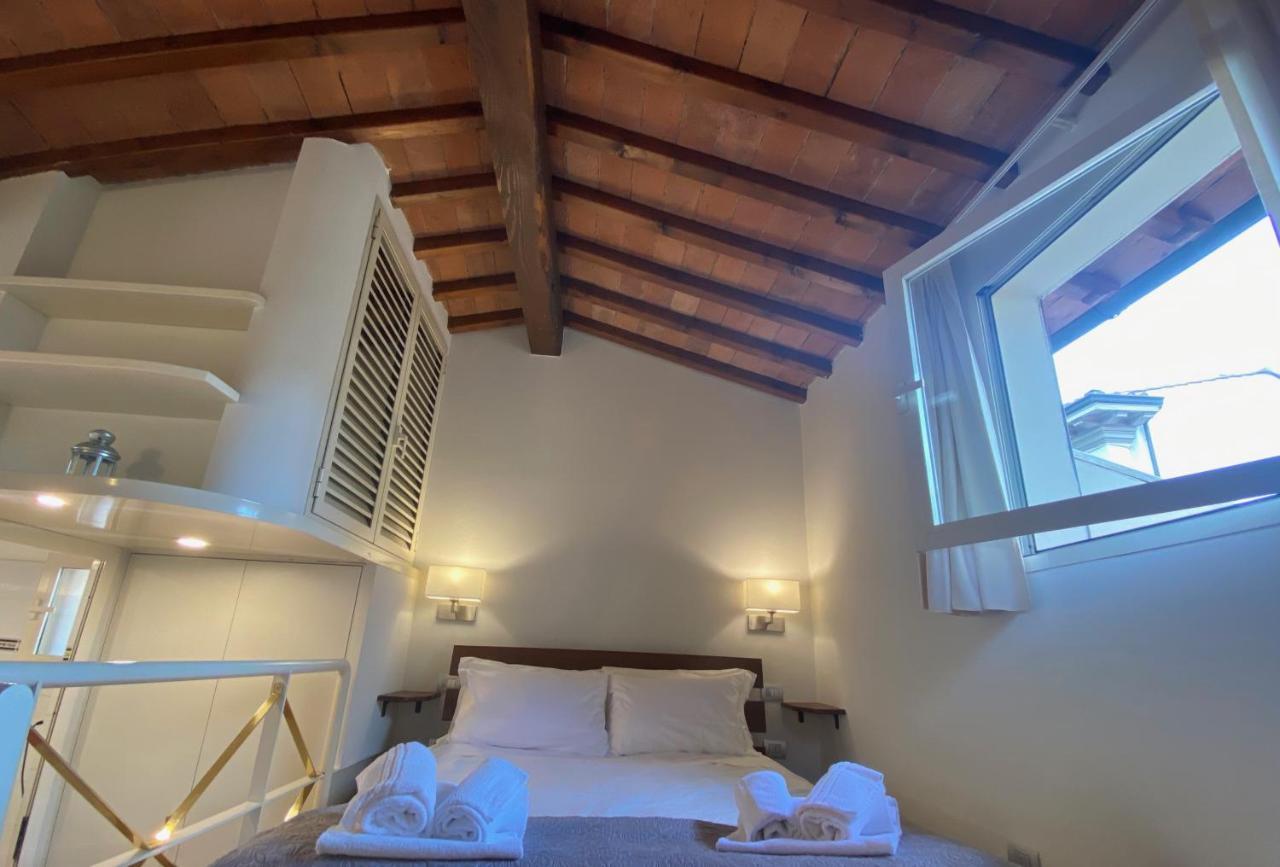 Corso Double Apartment ฟลอเรนซ์ ภายนอก รูปภาพ